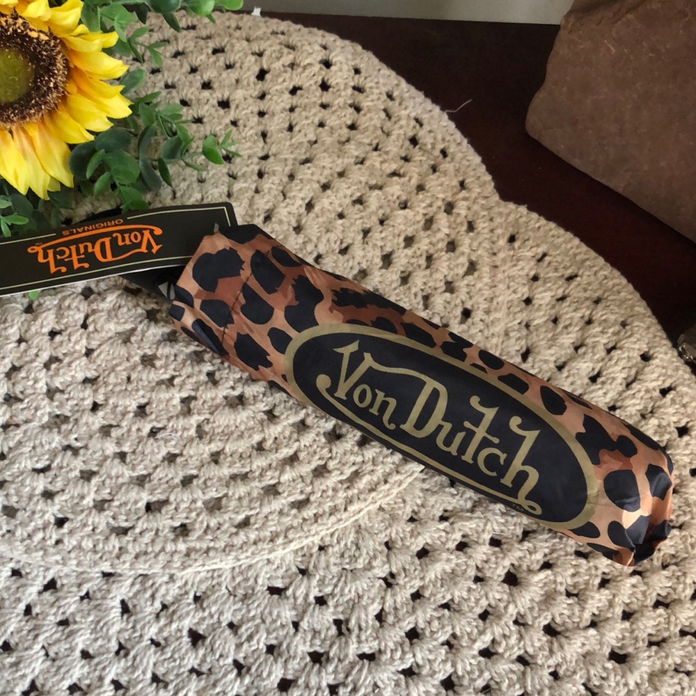Von Dutch Leopard Print Folding Umbrella in Brown and Black